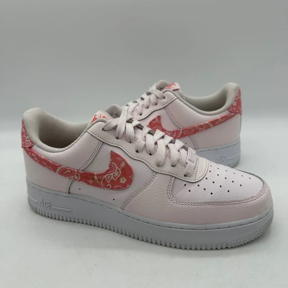 Nike FD1448-664 Womens Size 11 Pearl Pink Air Force 1 Low Pink Paisley Sneakers